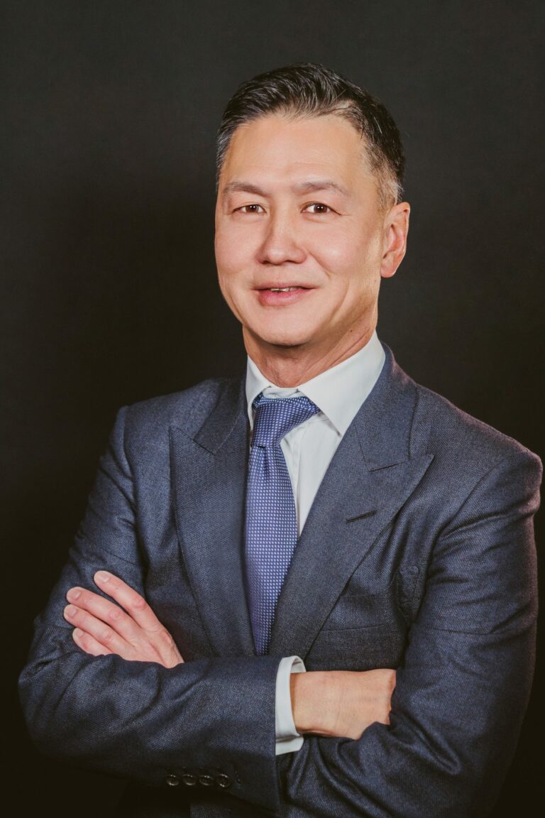 基滙資本董事長及執行合夥人、投資委員會成員、聯合創辦人吳繼煒