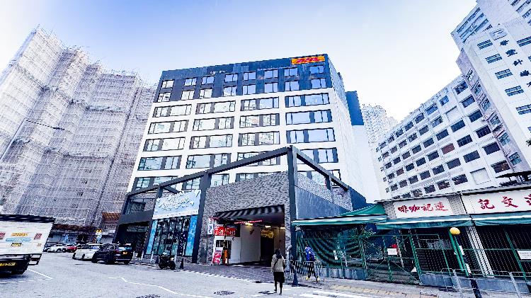 物業外觀（新界葵涌葵榮路30號全幢商業大廈）