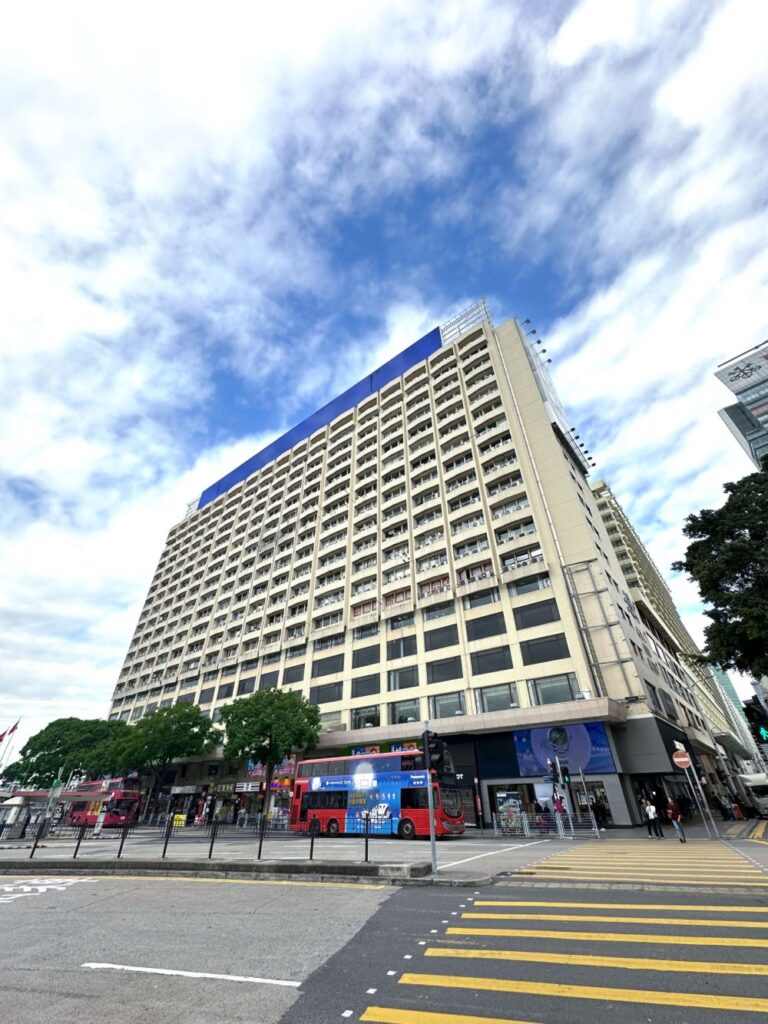 世邦魏理仕獨家代理出售 罕有尖沙咀全維港海景寫字樓 尖沙咀梳士巴利道 3 號 星光行 5 樓 506-512 單位
