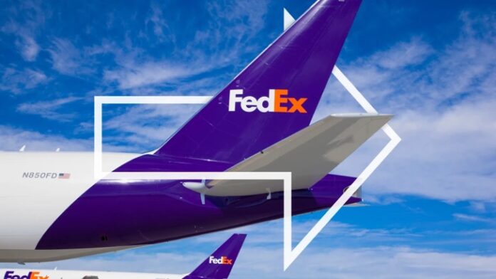 FedEx 在洛杉磯國際機場接收來自Neste的可持續航空燃料 這份協議為期一年並包含逾300萬加侖的混合燃料，標誌著 FedEx 在美國首次大規模採用可持續燃料，是公司多年來持續提升航空營運燃油效率的又一重要措施