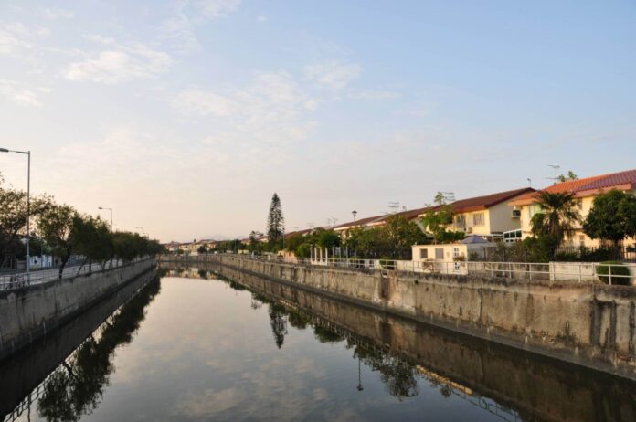 錦繡花園單號屋 以837.9萬元獲外區客承接